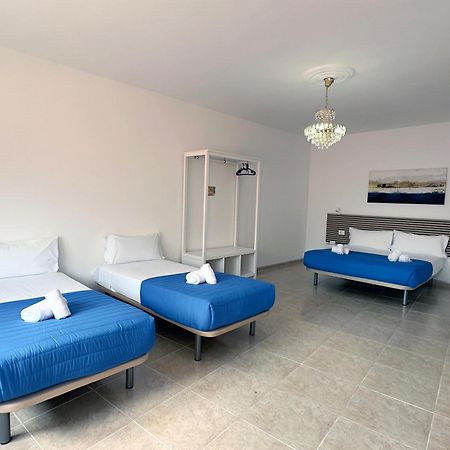 Complejo Tamanaco Illa De Arousa 3000 Ngoại thất bức ảnh