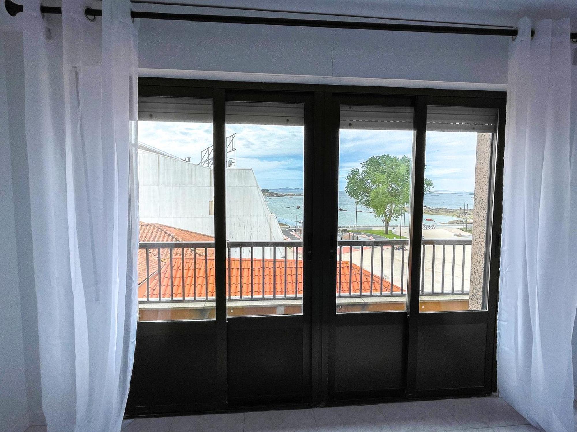Complejo Tamanaco Illa De Arousa 3000 Ngoại thất bức ảnh