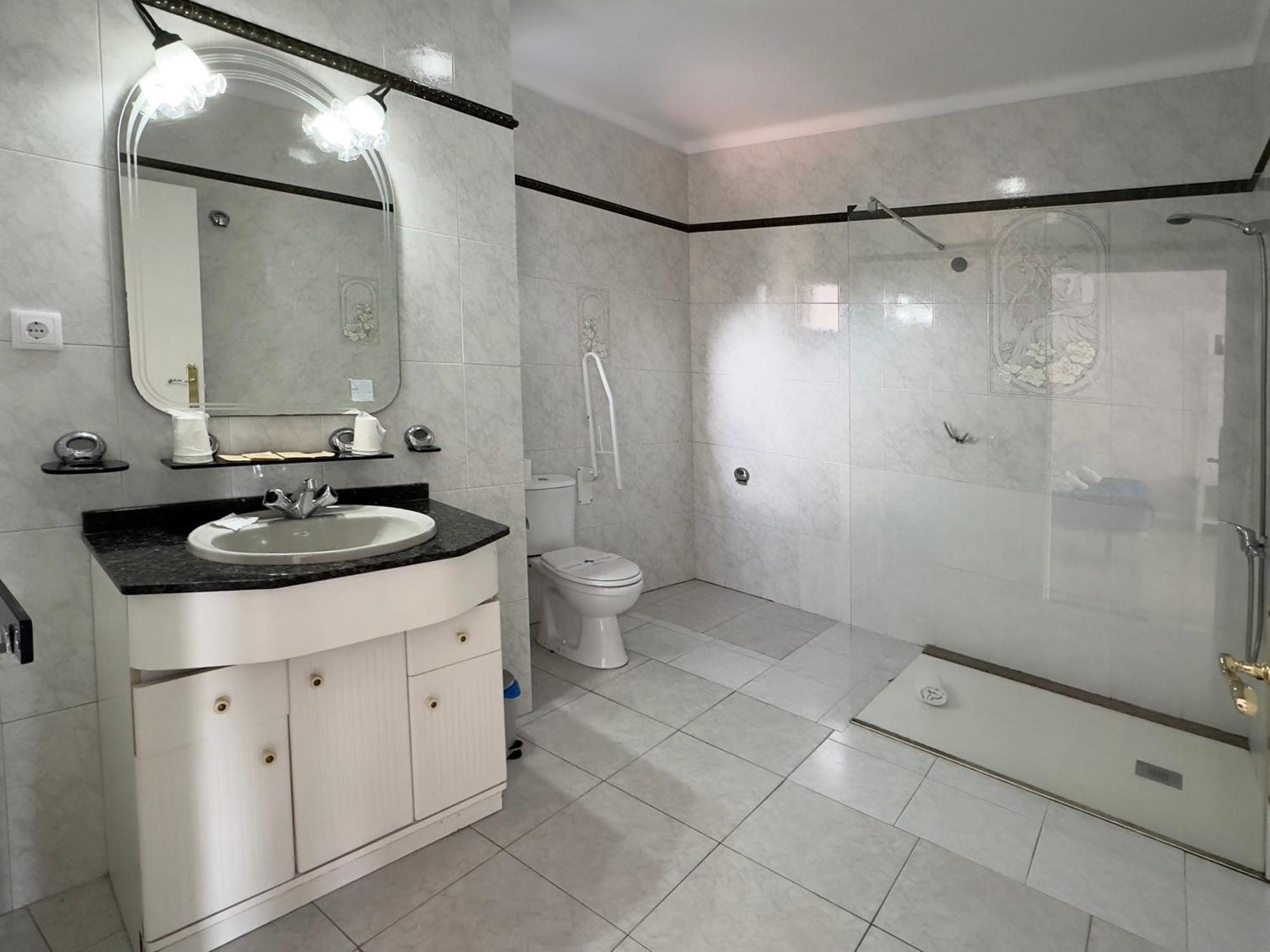 Complejo Tamanaco Illa De Arousa 3000 Ngoại thất bức ảnh